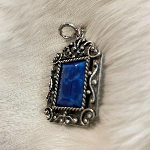 CArved Blue Stone Pendant Charm 4215 - Picture 9 of 10